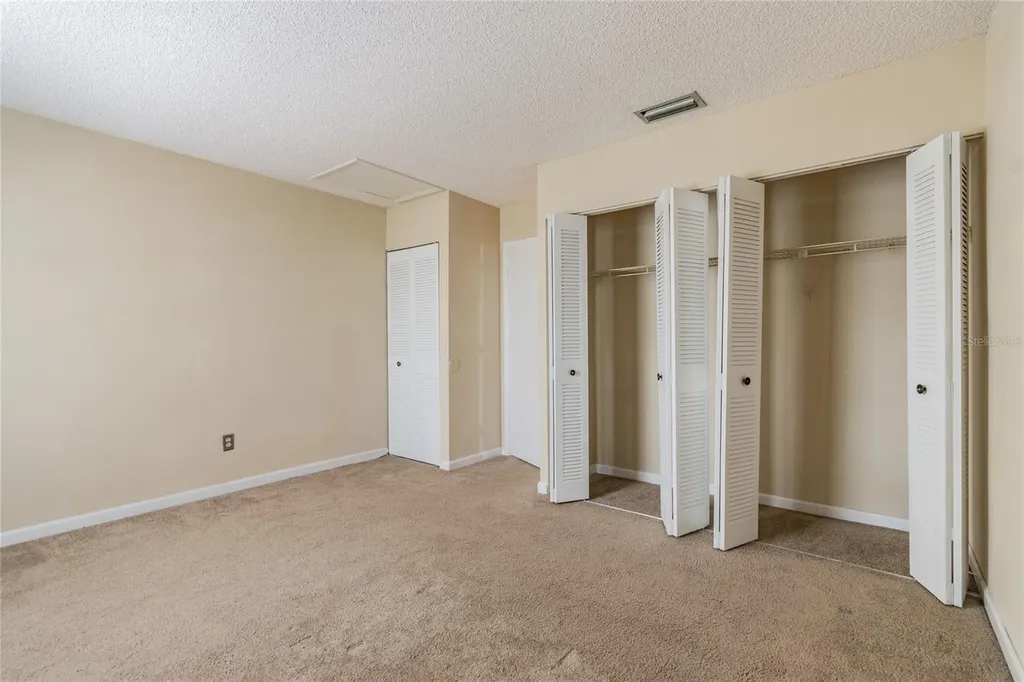 4875 W Mcelroy Avenue Tampa FL 33611