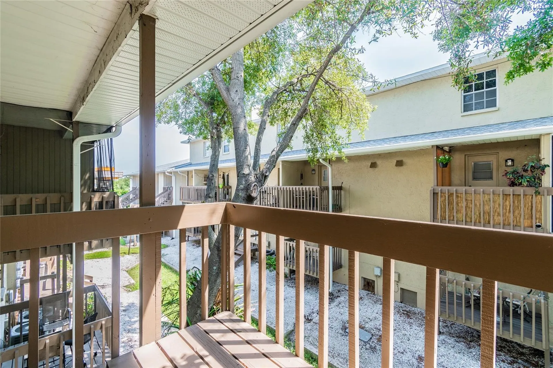 4875 W Mcelroy Avenue Tampa FL 33611