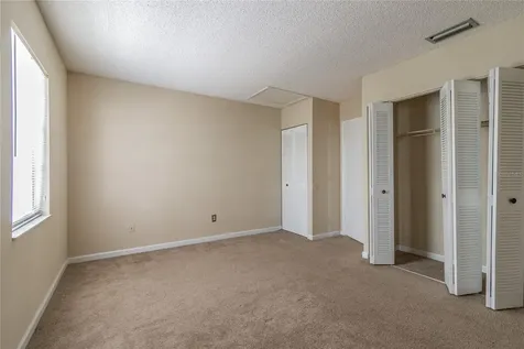4875 W Mcelroy Avenue Tampa FL 33611