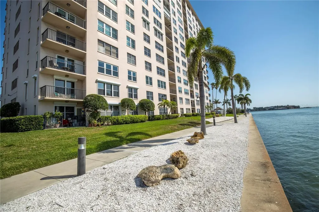 5220 Brittany Drive S St Petersburg FL 33715