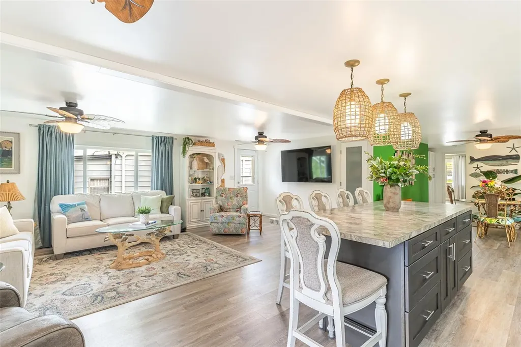 1818 Blue Lake Drive Lakeland FL 33801