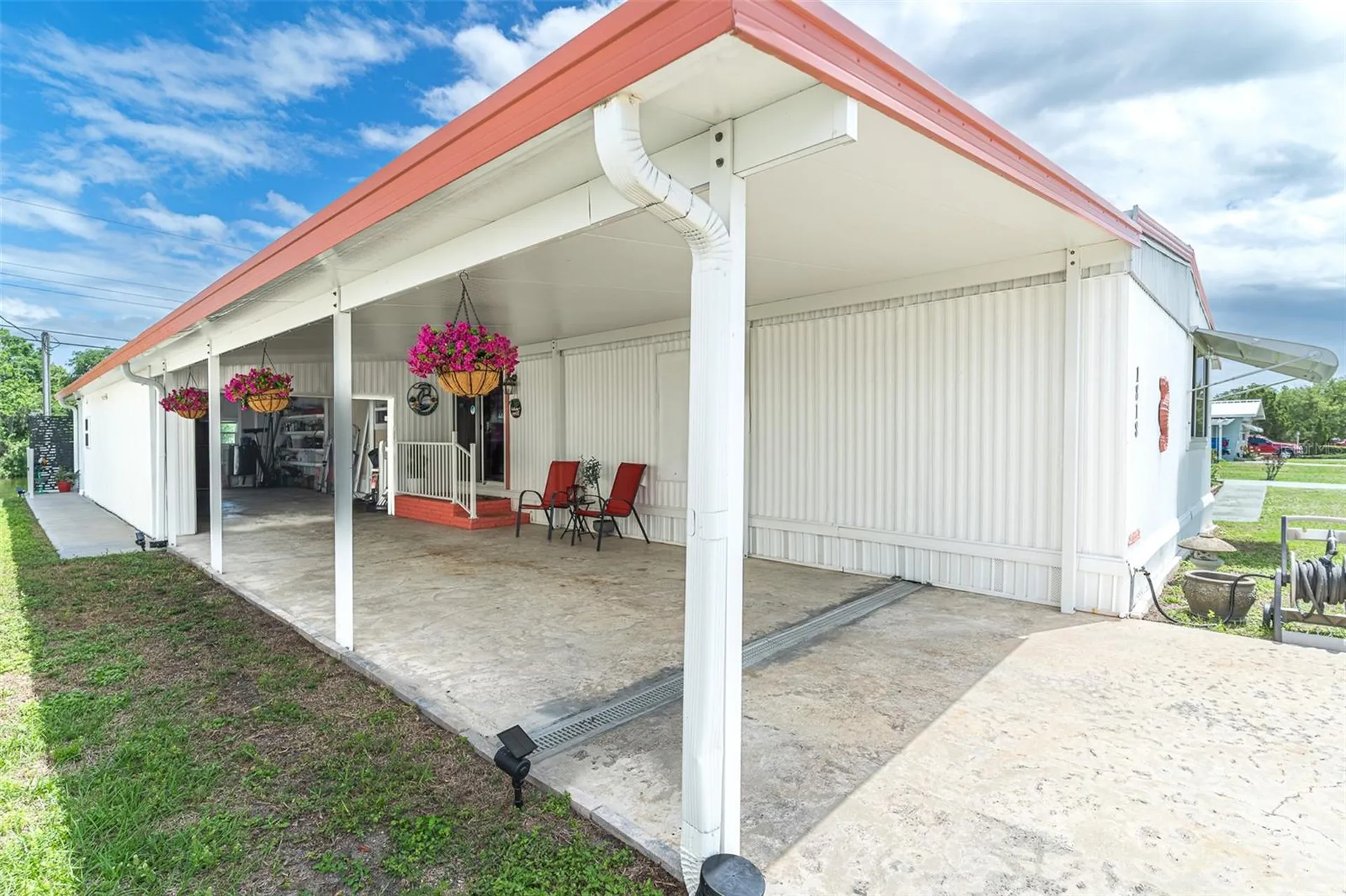1818 Blue Lake Drive Lakeland FL 33801