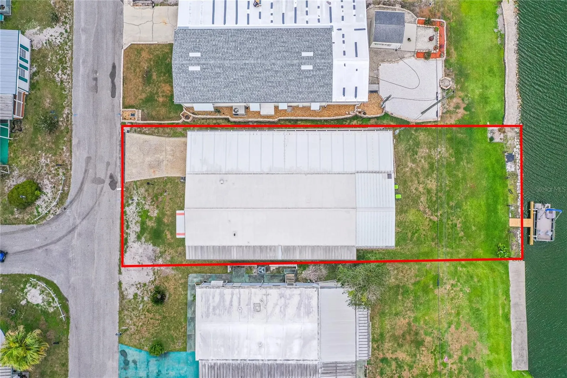 1818 Blue Lake Drive Lakeland FL 33801
