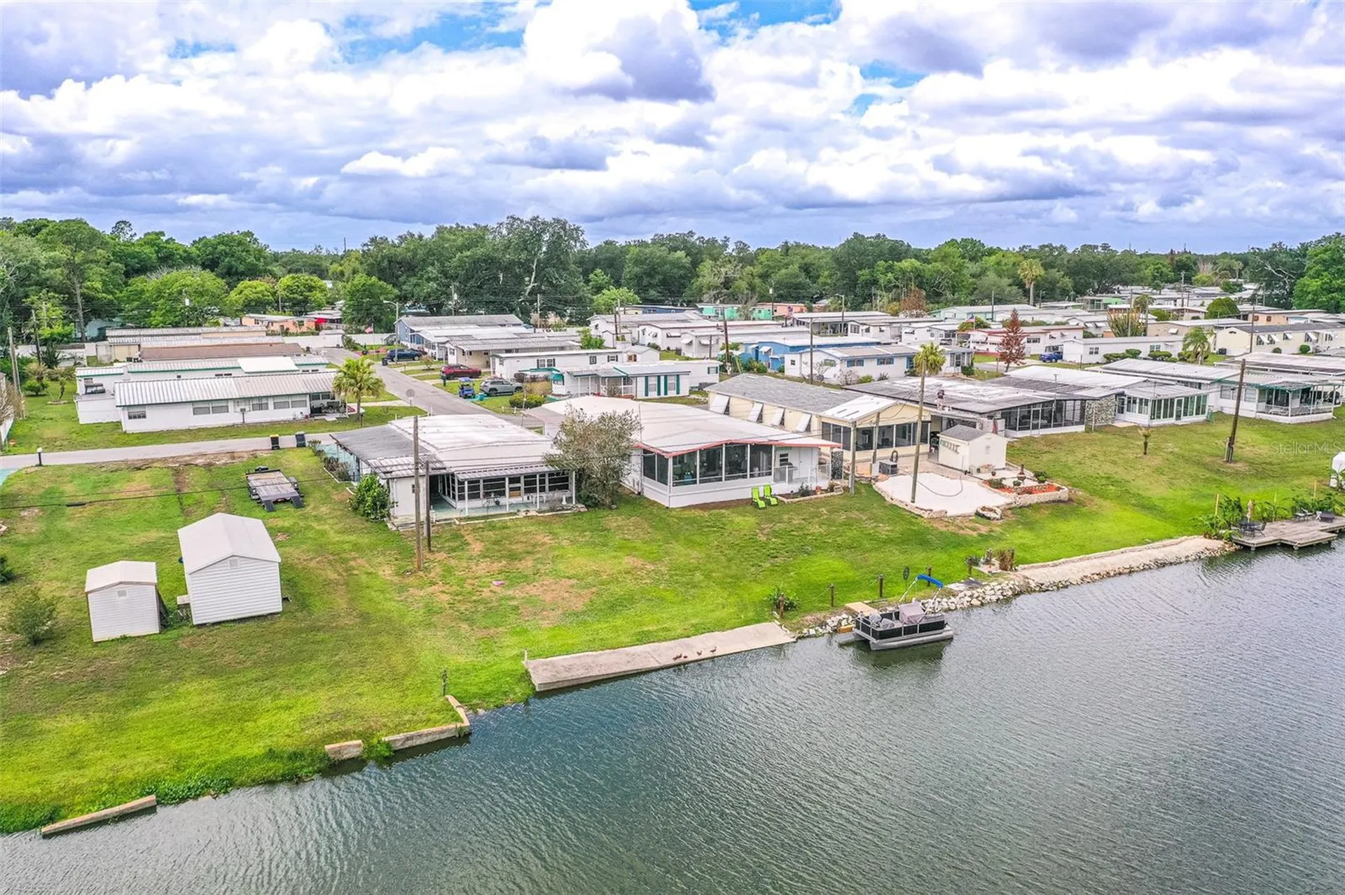 1818 Blue Lake Drive Lakeland FL 33801