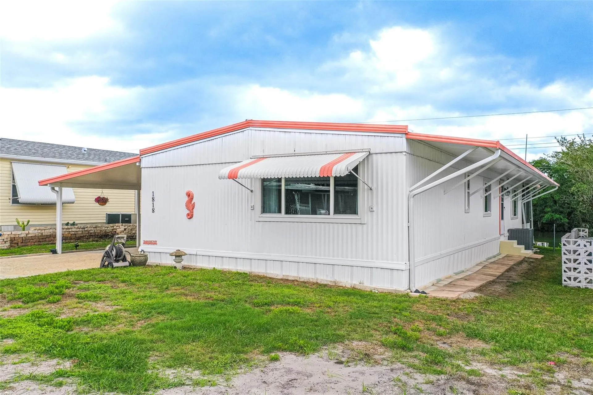 1818 Blue Lake Drive Lakeland FL 33801