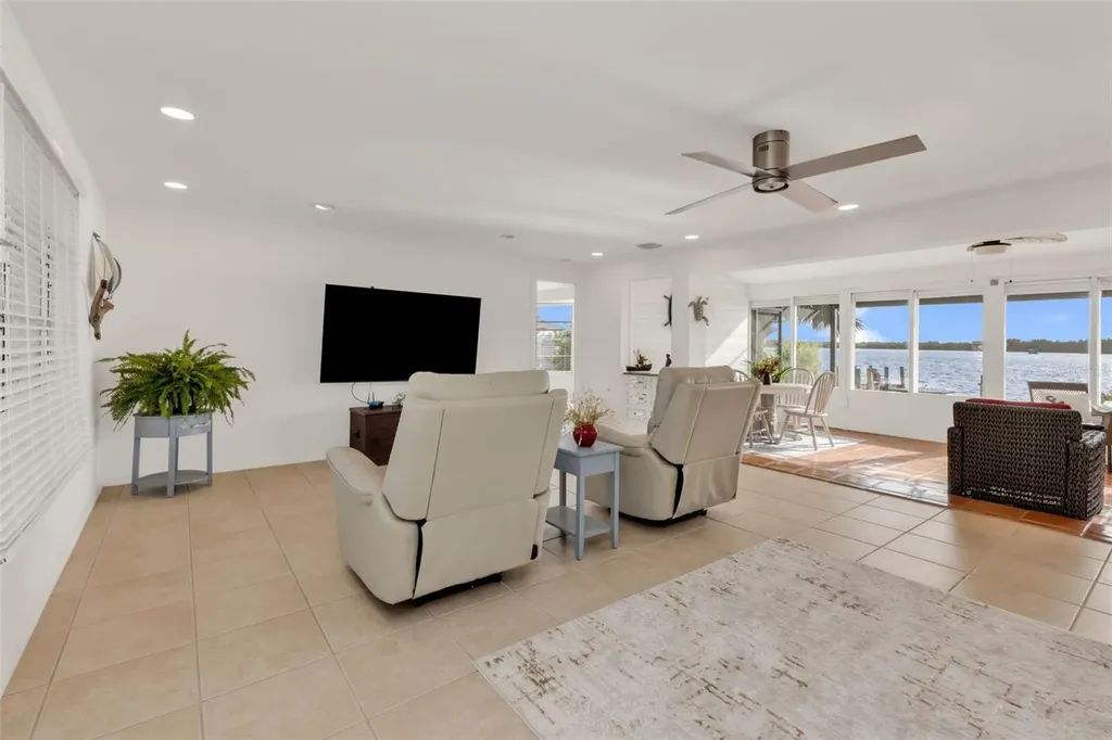 2308 Harbour Drive Punta Gorda FL 33983