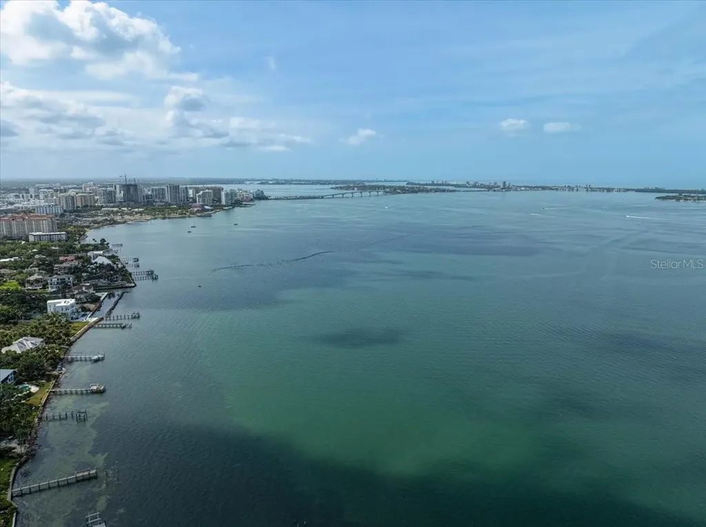 2403 Hickory Avenue Sarasota FL 34234