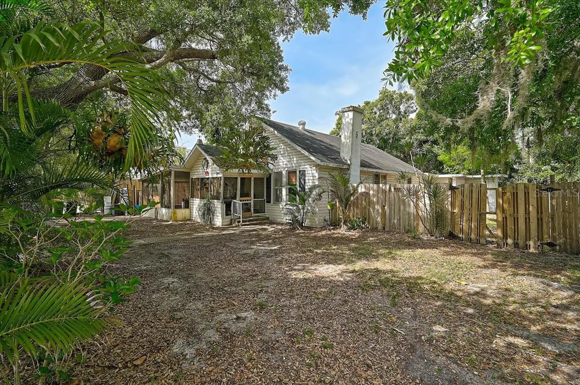 2403 Hickory Avenue Sarasota FL 34234