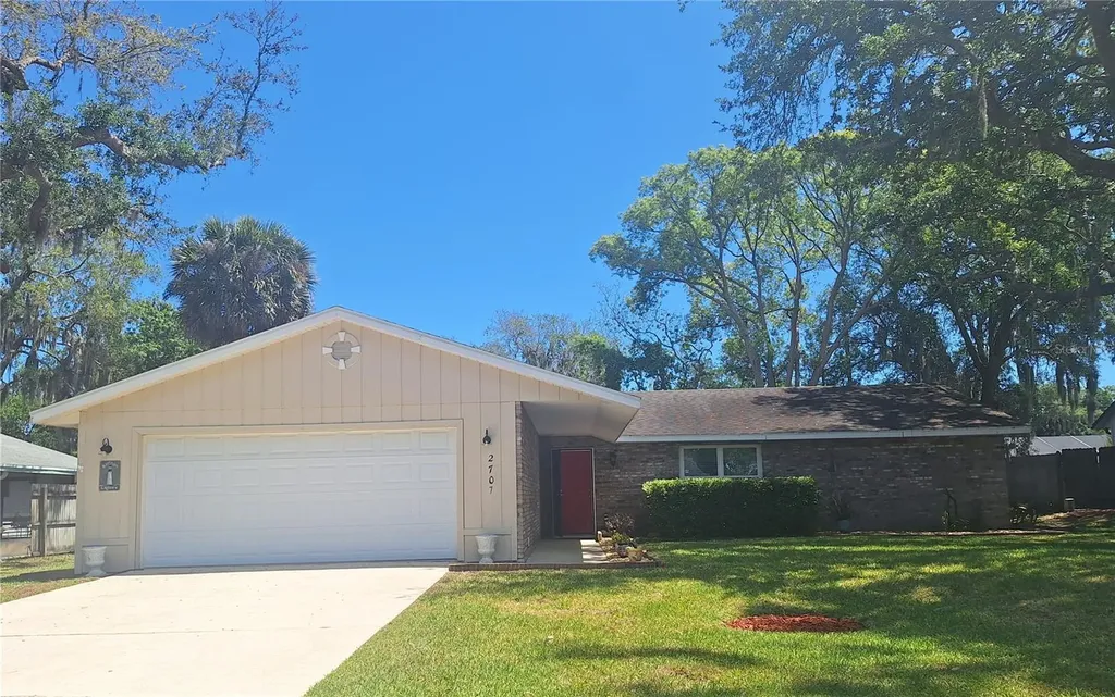 2707 Pine Tree Drive Edgewater FL 32141