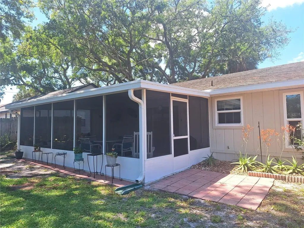 2707 Pine Tree Drive Edgewater FL 32141