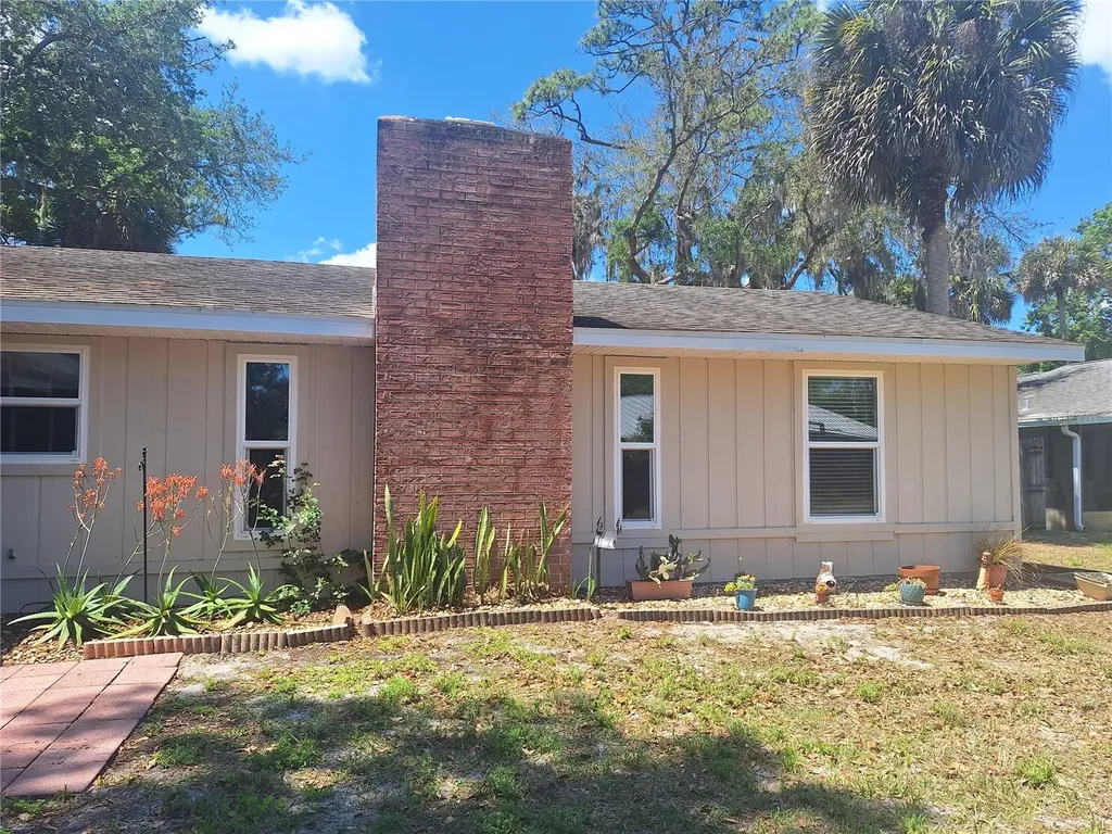 2707 Pine Tree Drive Edgewater FL 32141