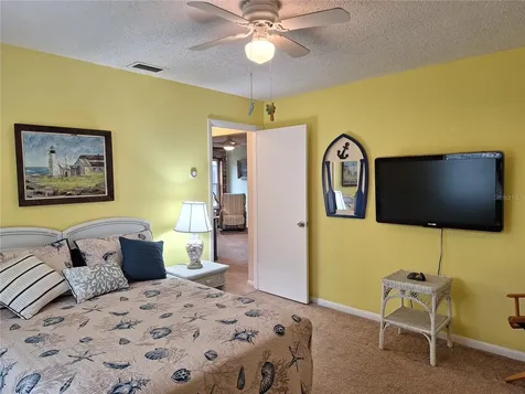 2707 Pine Tree Drive Edgewater FL 32141