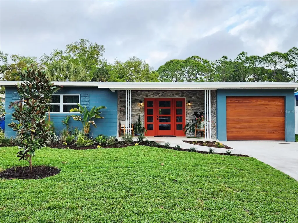 345 55th Avenue S St Petersburg FL 33705