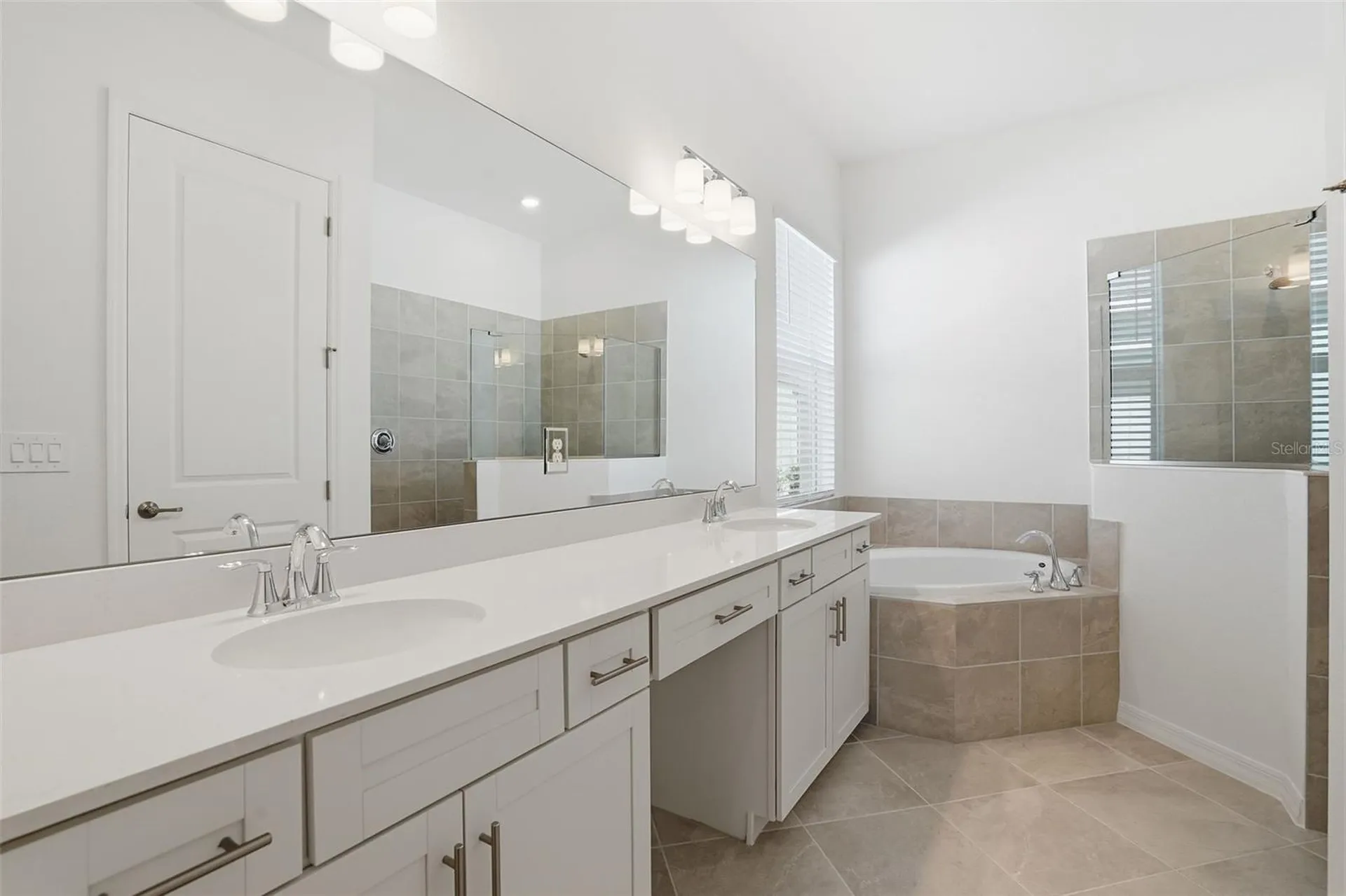 13116 Tulum Loop Venice FL 34293