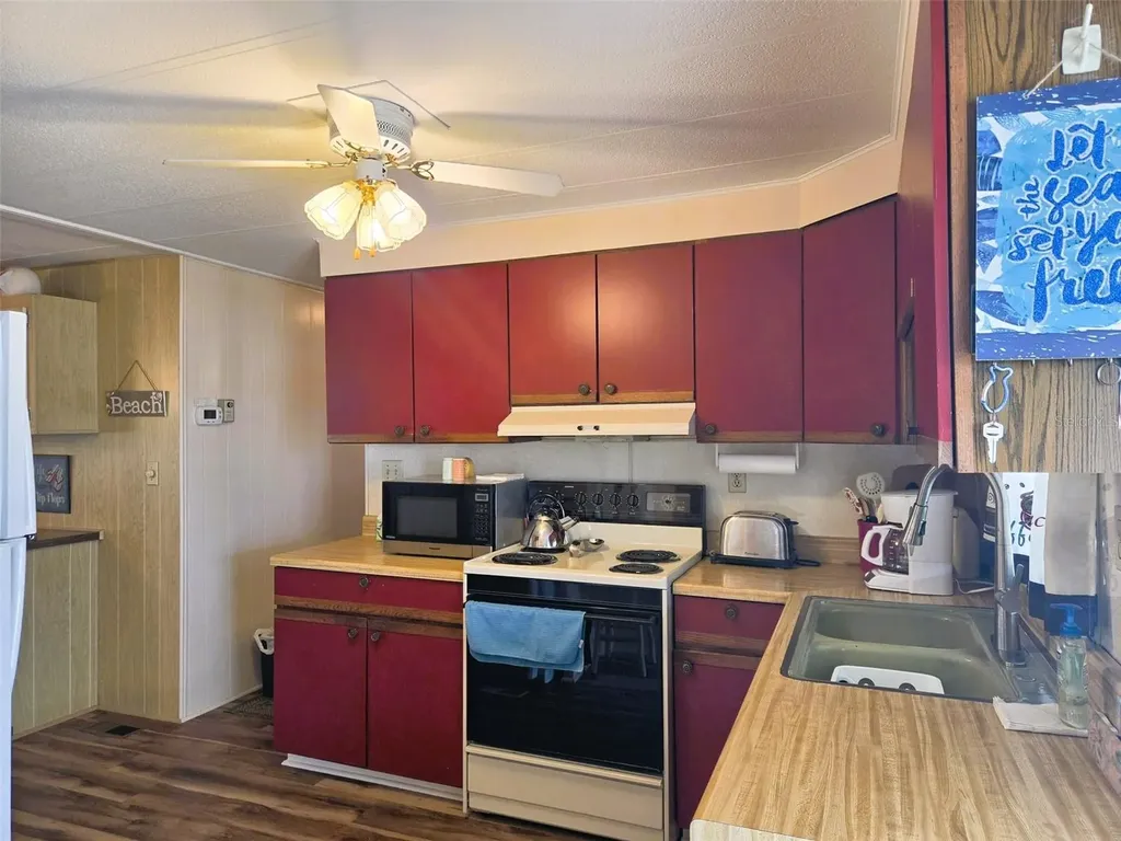 3226 Sweet Gum Terrace Sarasota FL 34237