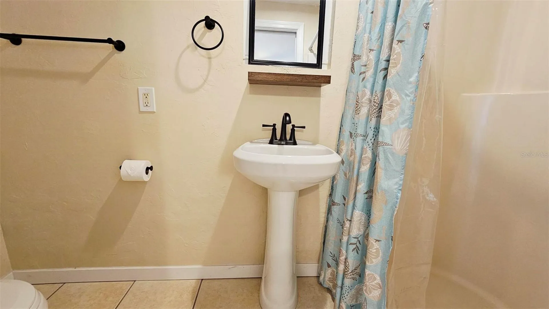 870 S Mccall Road Englewood FL 34223