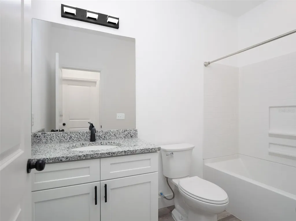 217 SW 246th Way Newberry FL 32669