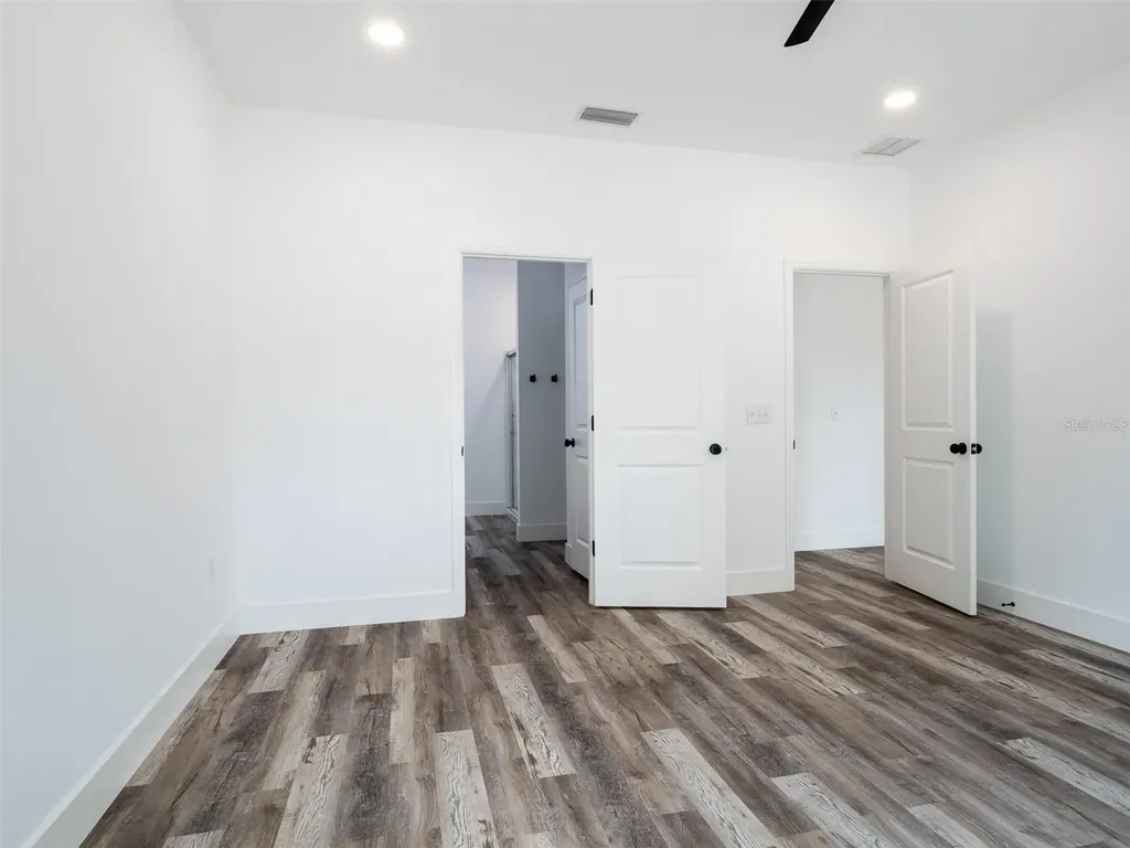 217 SW 246th Way Newberry FL 32669