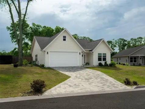 217 SW 246th Way Newberry FL 32669