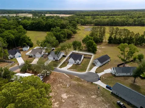 217 SW 246th Way Newberry FL 32669