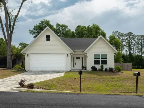 217 SW 246th Way Newberry FL 32669