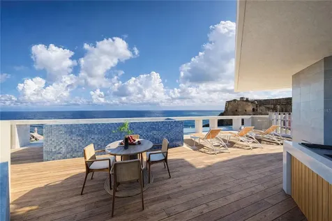 425 Sol Street San Juan PR 00901
