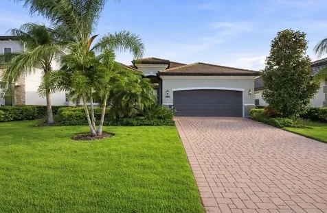 12241 Perennial Place Lakewood Ranch FL 34211