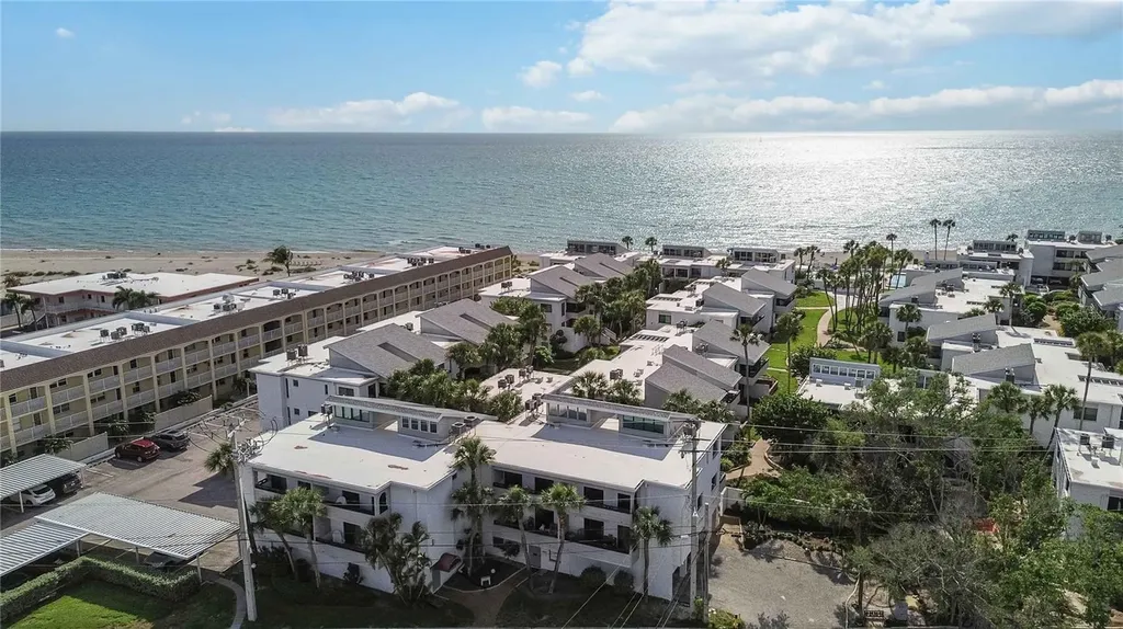 1555 Tarpon Center Drive Venice FL 34285