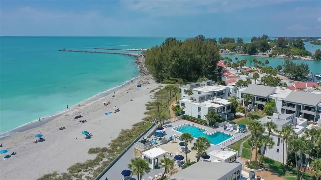 1555 Tarpon Center Drive Venice FL 34285