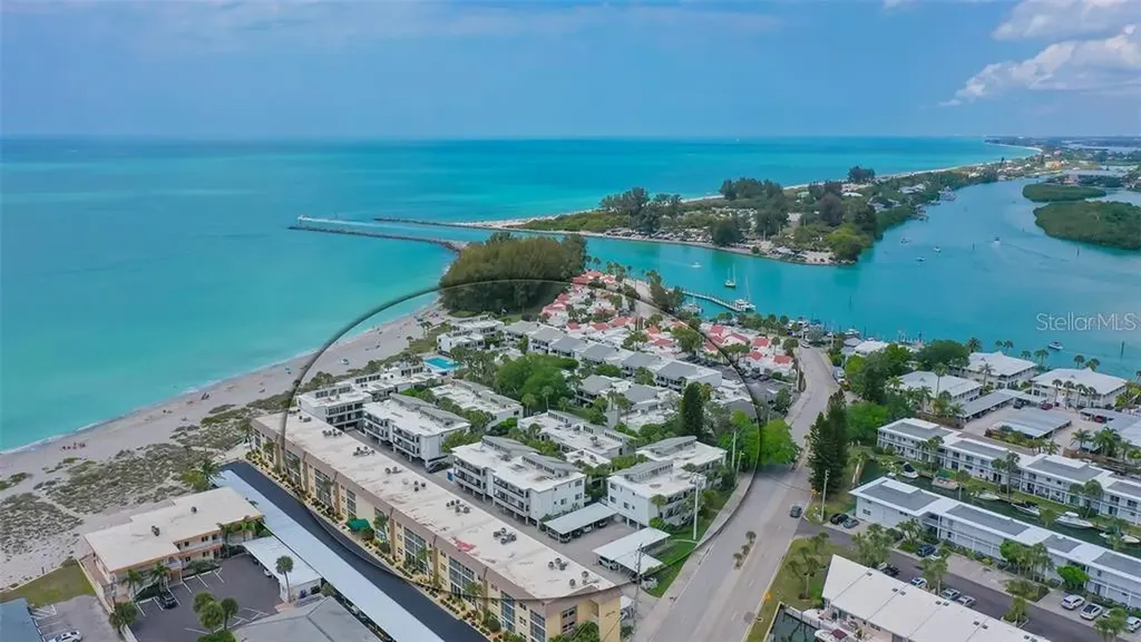 1555 Tarpon Center Drive Venice FL 34285