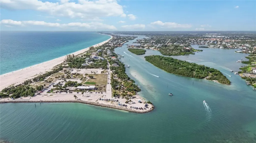 1555 Tarpon Center Drive Venice FL 34285