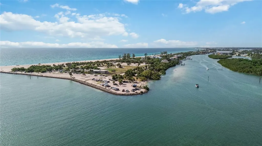 1555 Tarpon Center Drive Venice FL 34285