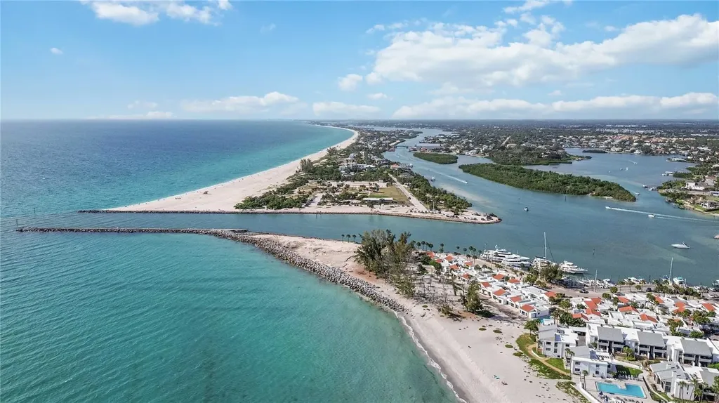 1555 Tarpon Center Drive Venice FL 34285