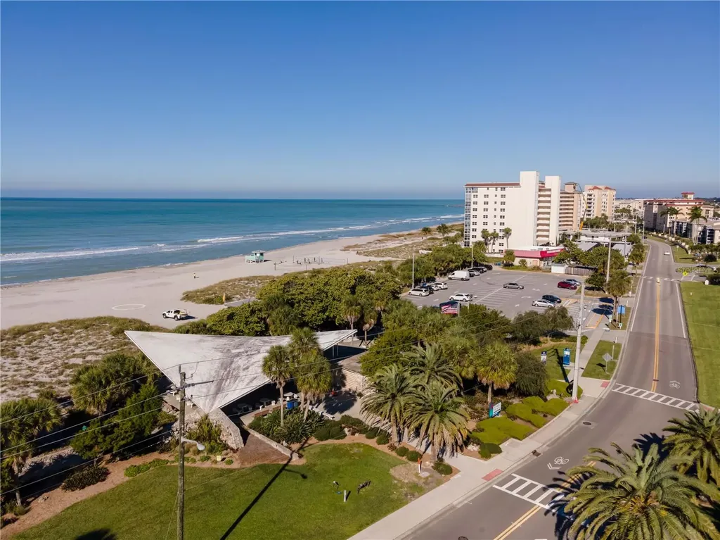 1555 Tarpon Center Drive Venice FL 34285