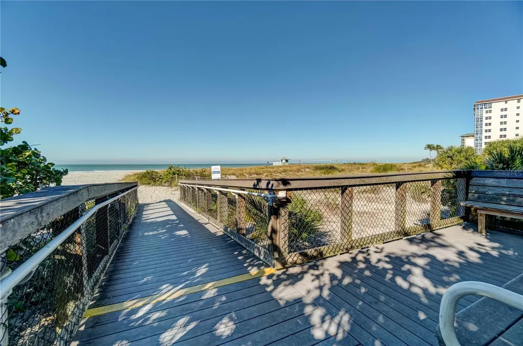1555 Tarpon Center Drive Venice FL 34285