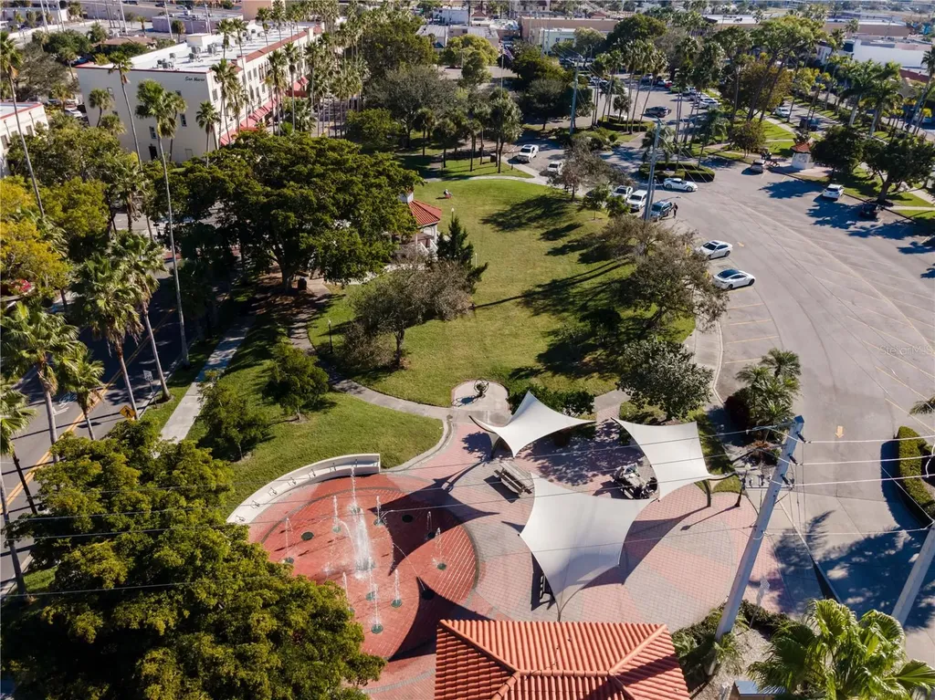 1555 Tarpon Center Drive Venice FL 34285