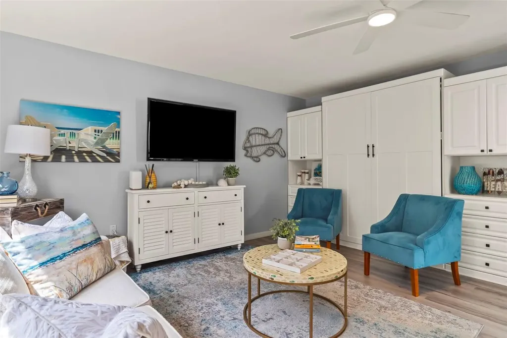 1555 Tarpon Center Drive Venice FL 34285