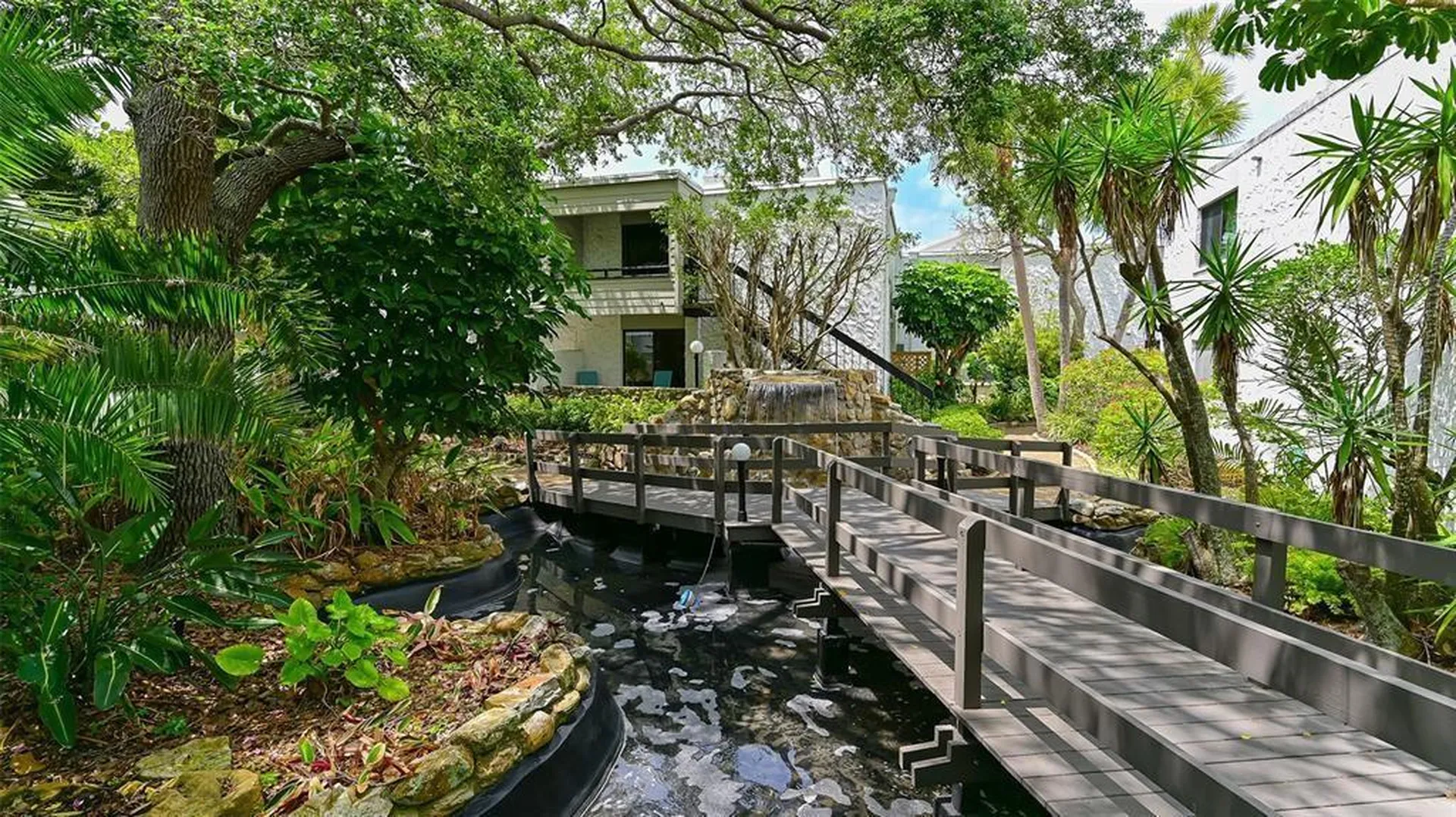 1555 Tarpon Center Drive Venice FL 34285