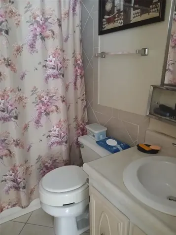 2916 W Wilder Avenue Tampa FL 33614