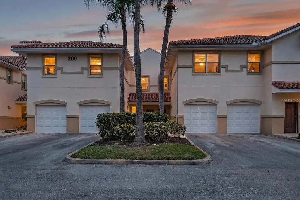 200 Riverview Bend S Palm Coast FL 32137