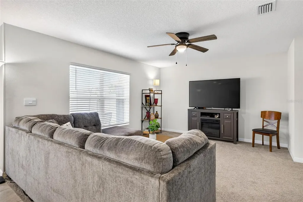 13765 Whiskey Daisy Drive Dade City FL 33525