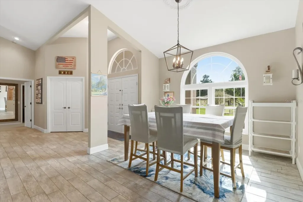 30 Pine Street Homosassa FL 34446