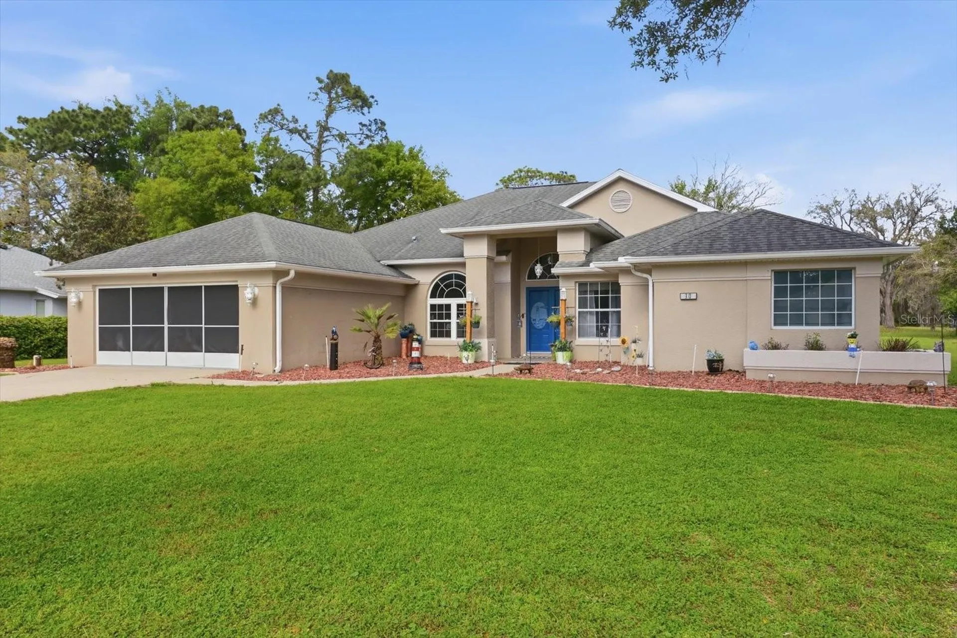 30 Pine Street Homosassa FL 34446