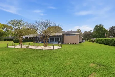 30 Pine Street Homosassa FL 34446