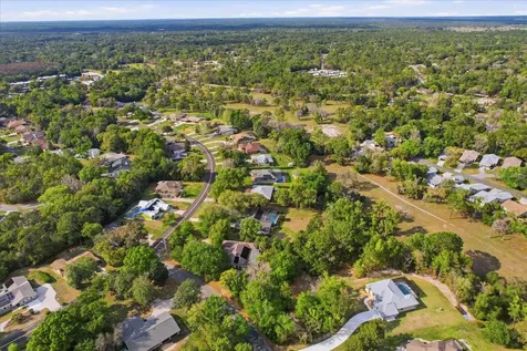 30 Pine Street Homosassa FL 34446