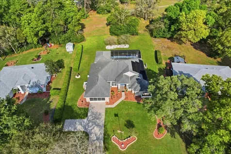 30 Pine Street Homosassa FL 34446