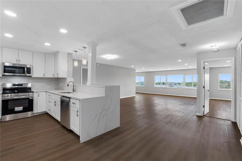 100 Bluff View Drive Belleair Bluffs FL 33770