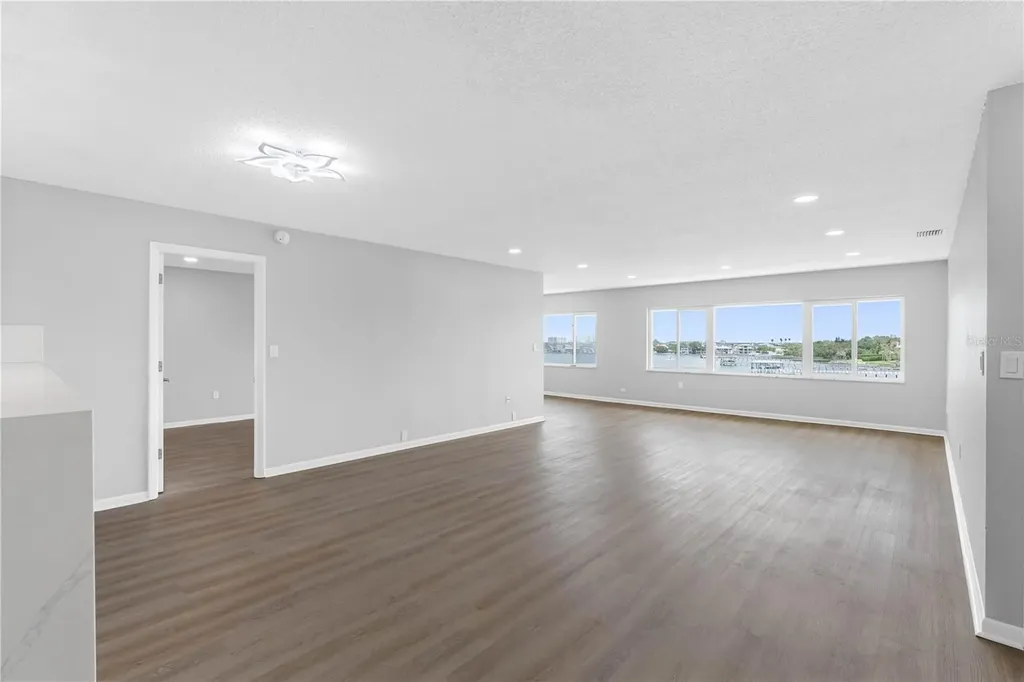 100 Bluff View Drive Belleair Bluffs FL 33770