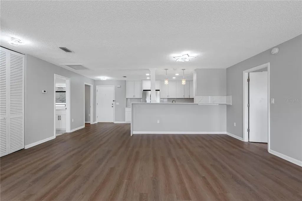 100 Bluff View Drive Belleair Bluffs FL 33770