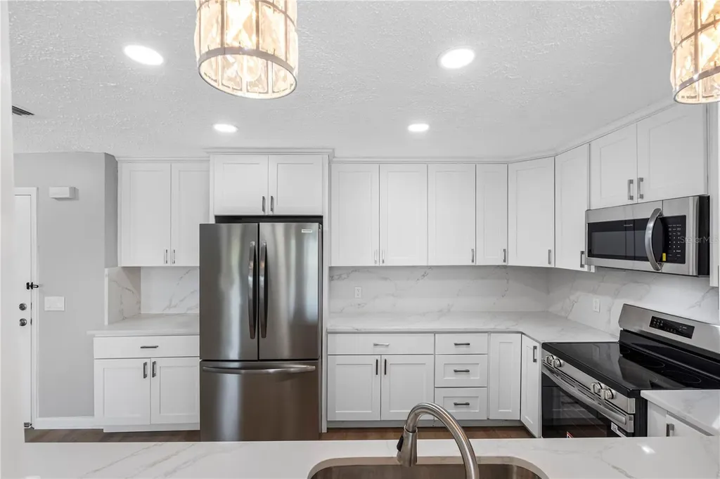 100 Bluff View Drive Belleair Bluffs FL 33770
